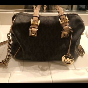 Michael Kors purse